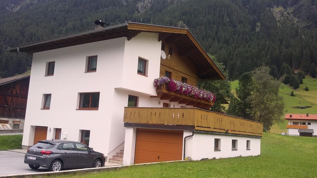 S' Ludwign Haus Apartment Sankt Leonhard im Pitztal Luaran gambar
